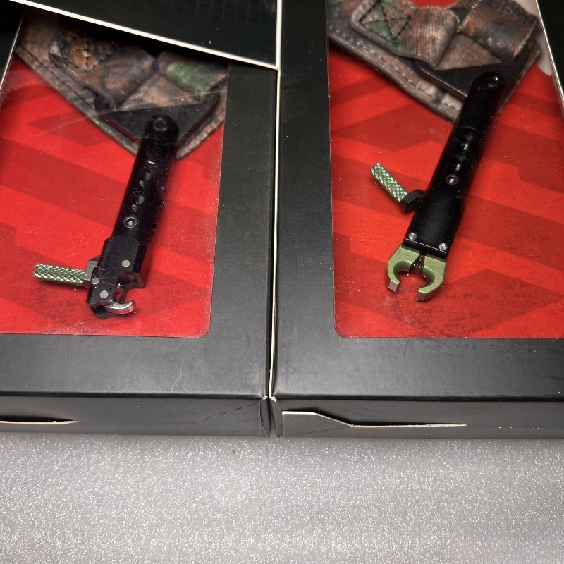 アーチェリー用リストリリースアシスト、迷彩柄、調整可能な長さ - Archery Release Aid Caliper Wrist のレビューと価格